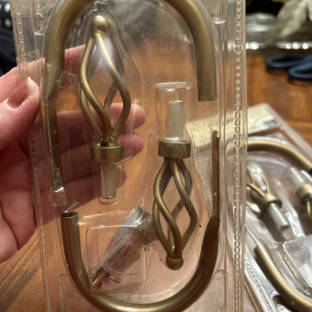 Today's Living Curtain Holdback Set‎ Spiral Finial Gold Hardware Included Lot 2